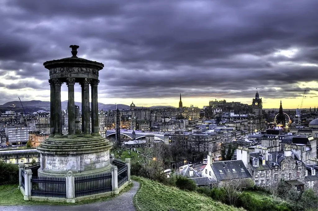 Luxery New Town 1 Bed Apartment Edinburgh